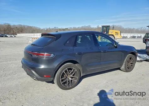 2022 Porsche Macan из США, поврежденный, VIN WP1AA2A59NLB03638